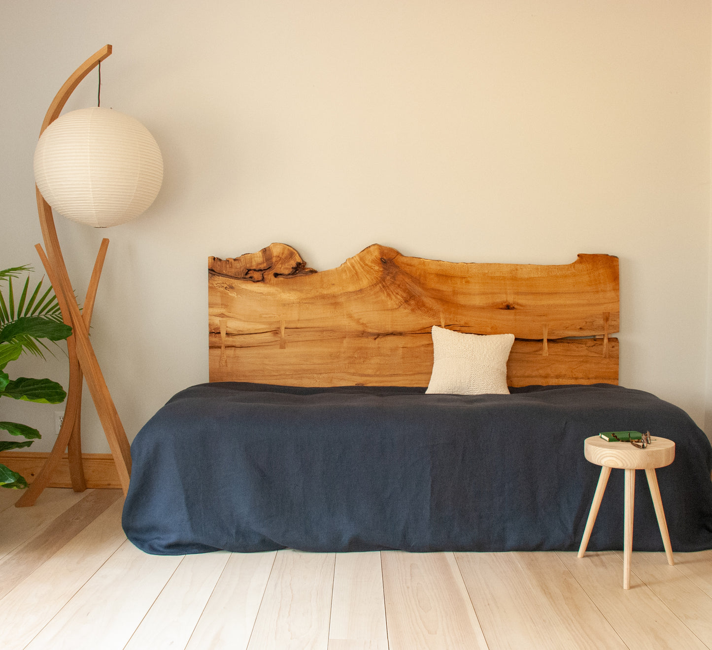 Side Table 102 Round