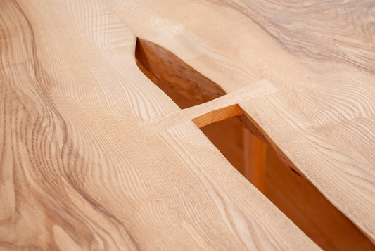 Live-edge Breakfast Table