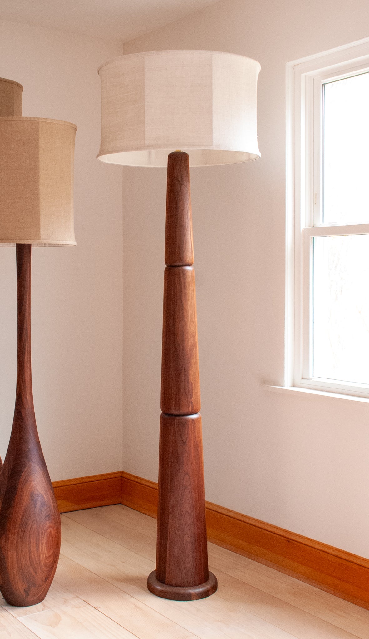 Kolona Floor Lamp